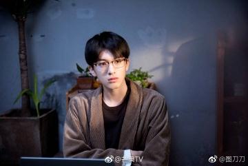 容言是真的想要倒贴